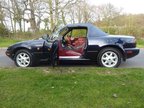 1995 Lovely Rare Mazda MX5 MK1 Eunos Roadster R Limited SOLD