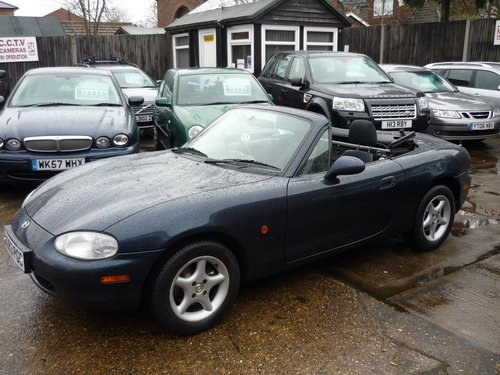 2000 Mazda MX-5 1.8 2dr,   Recent New Roof   For Sale