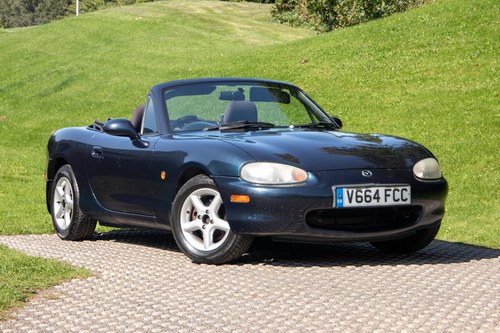 1993 1999 Mazda MX-5 For Sale by Auction