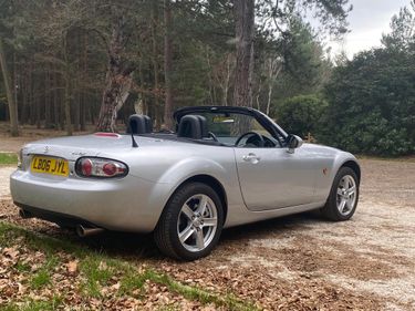 Picture of MAZDA MX-5 1.8 *FMSH* LEATHER + A/C + H/SEATS (32K)