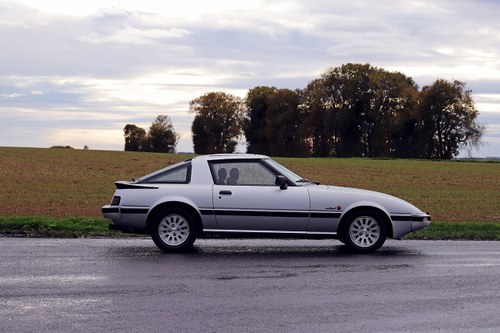 1987 MAZDA RX7 For Sale by Auction