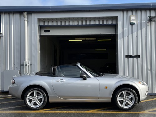 2008 Mazda MX5 Mark3 Roadster 1.8i SE with OPTION PACK Kaufen Bei
