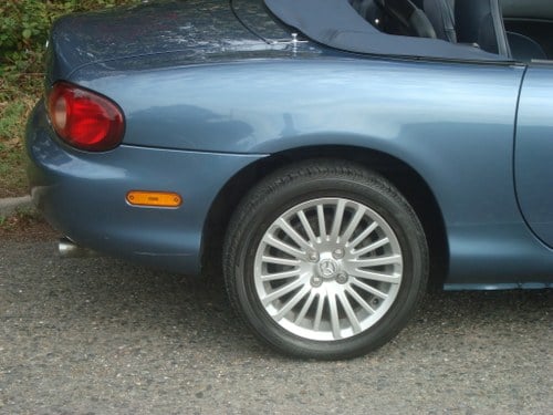 2004 Mazda MX-5 - 6