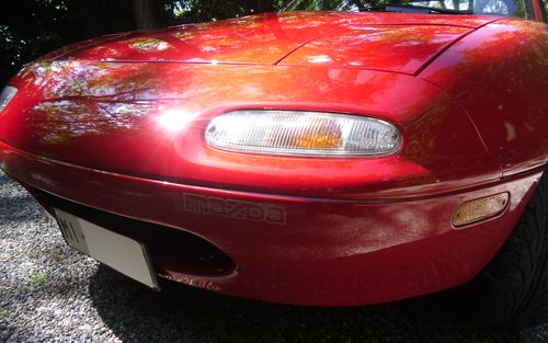 1992 Mazda MX5 na (picture 1 of 11)