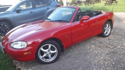 Mazda Mx-5 1.8iS (36k with V5)..rolling resto /project.