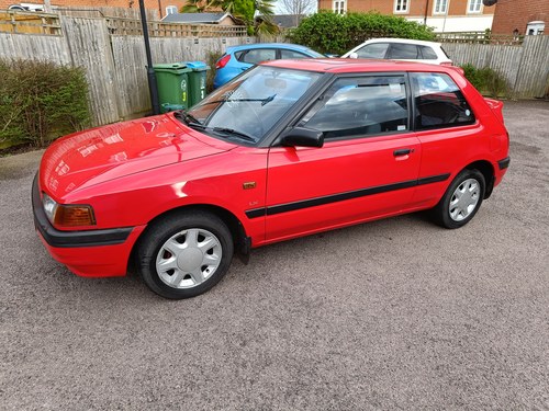 1994 Mazda 323