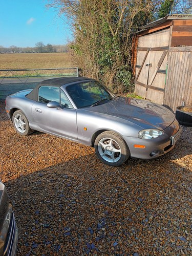 2005 Mazda MX-5 NB