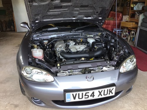 2004 Mazda 5