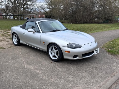 2002 Mazda MX-5 NB