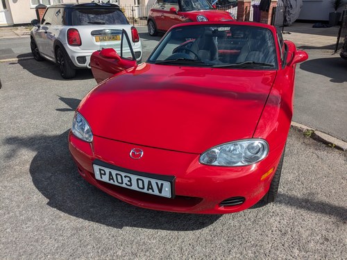 2003 Mazda MX-5 NB