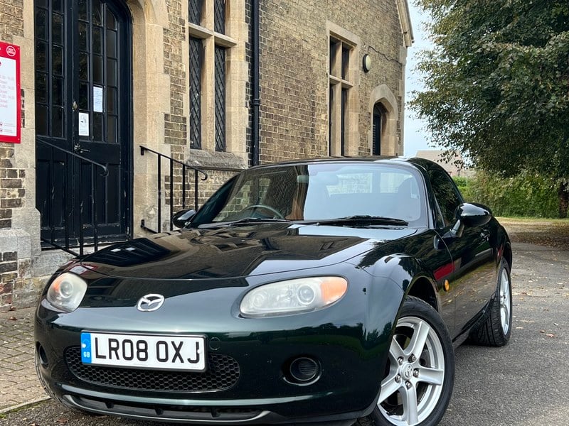 Rapid Classics: Eine Suche. Alle Oldtimer. 9 » Rapid Classics: Eine Suche. Alle Oldtimer. 2008 Mazda MX-5 NC