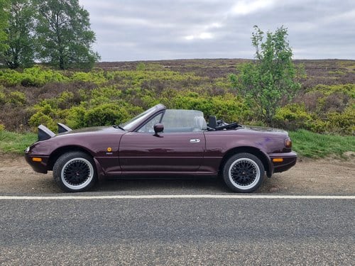 1996 Mazda MX-5 NA merlot mk1