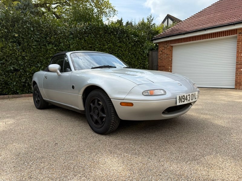 Rapid Classics: Eine Suche. Alle Oldtimer. 25 » Rapid Classics: Eine Suche. Alle Oldtimer. 1995 Mazda MX-5 NA