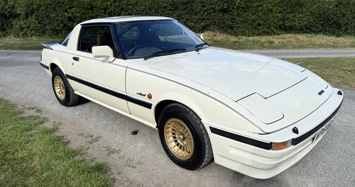 1982 Mazda RX-7 - time warp car