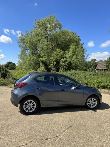 2015 Mazda 2