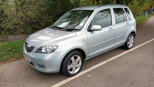 2004 Mazda 2 1.4 Capella One owner Low mileage