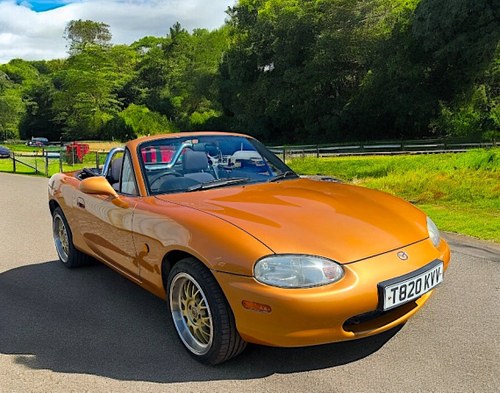 1999 Mazda MX-5 NB (1998 - 2005) Convertible VENDU