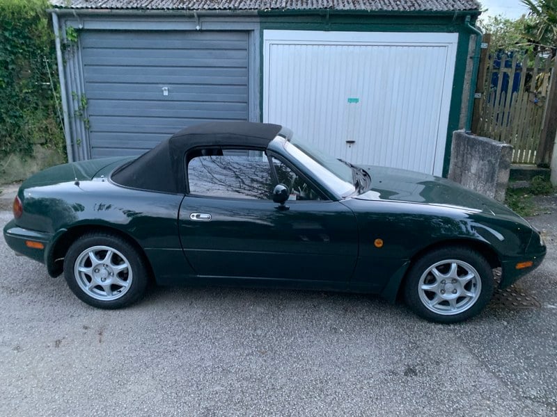 1995 Mazda MX-5 NA