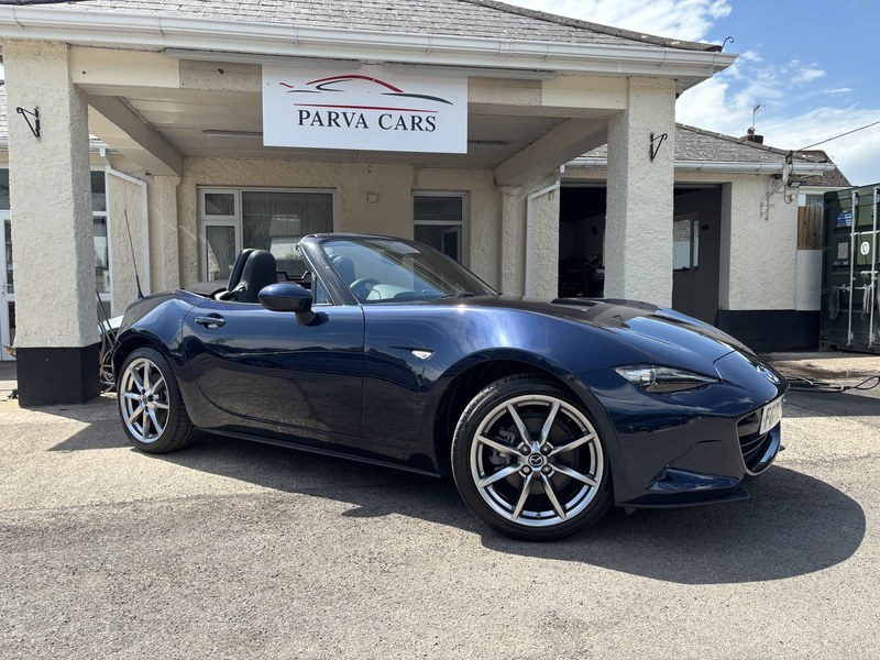 2022 Mazda MX-5 - 2 2022 Mazda MX-5 - 2