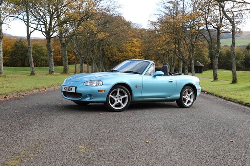 2002 Mazda MX-5 NB