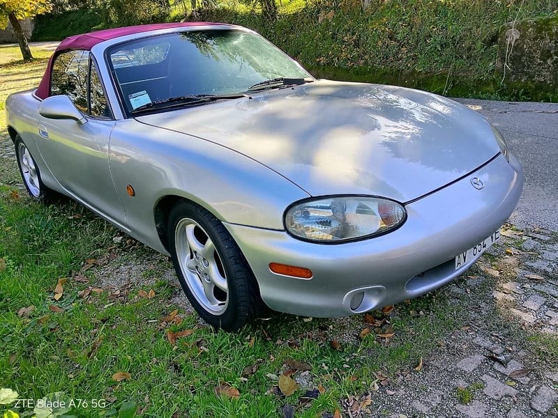 1998 Mazda MX-5 - 1 1998 Mazda MX-5 - 1
