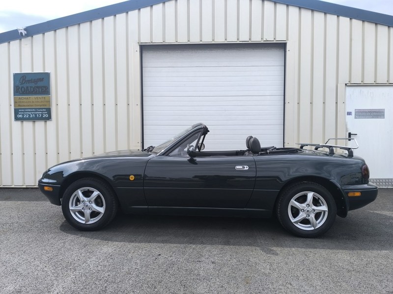 1997 Mazda MX-5 - 2 1997 Mazda MX-5 - 2