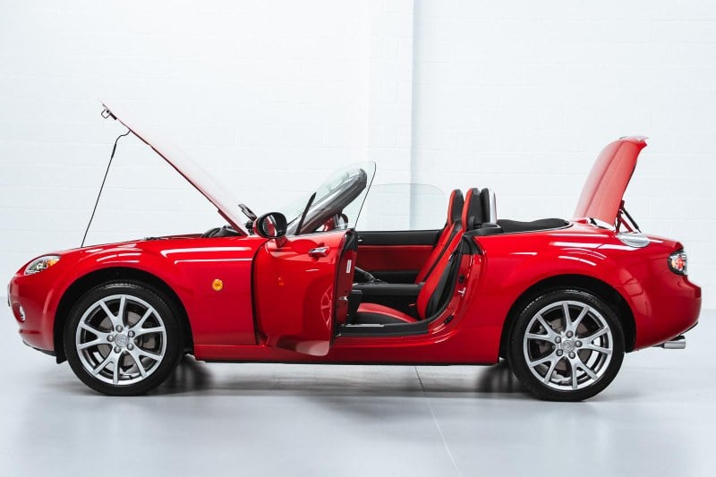 2005 Mazda MX-5 - 2 2005 Mazda MX-5 - 2