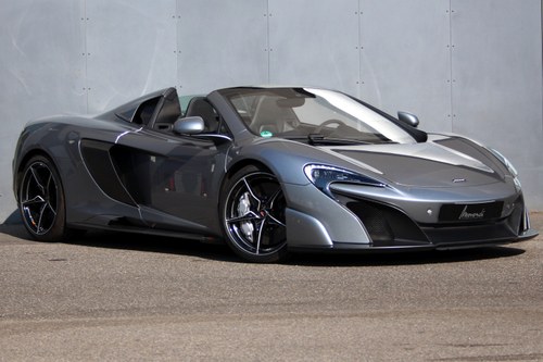 2016 McLaren 675 LT Spider LHD Till salu