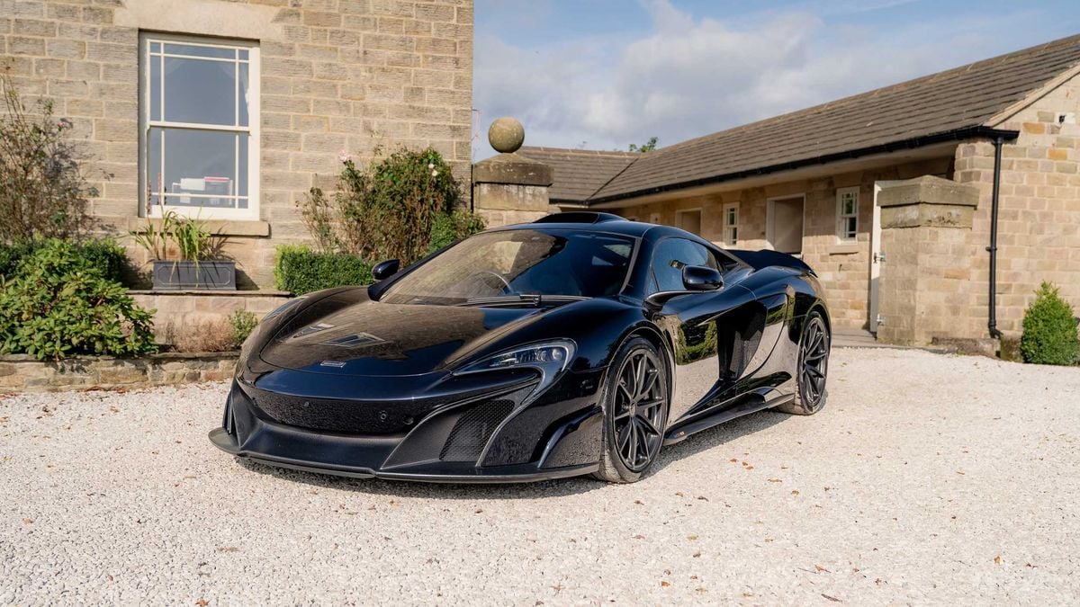 2016 McLaren 675LT Black Automatic 7 Speed Right Hand Drive In 2016-mclaren-675lt-black-automatic-7-speed-right-hand-drive-in