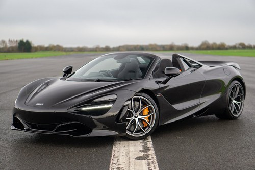 2022 McLaren 720S T V8 For Sale