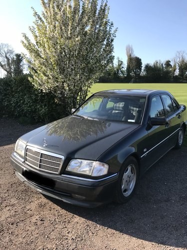1997 Mercedes 2.3 petrol automatic In vendita