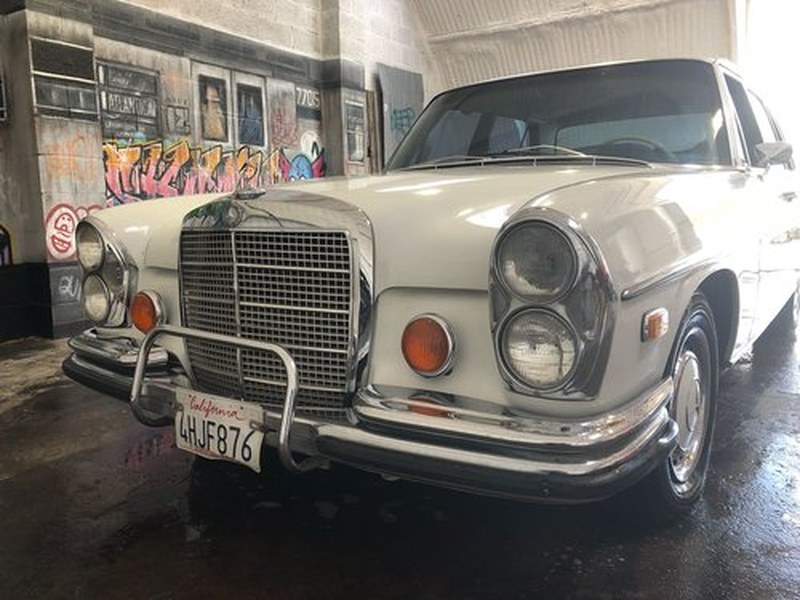 Very Clean Mercedes Benz 280SE W108