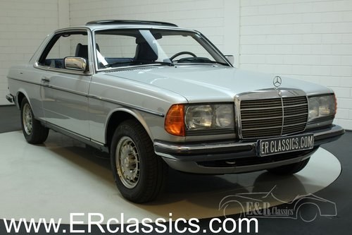 Mercedes-Benz 280 CE (W123) 1978 in very good condition For Sale