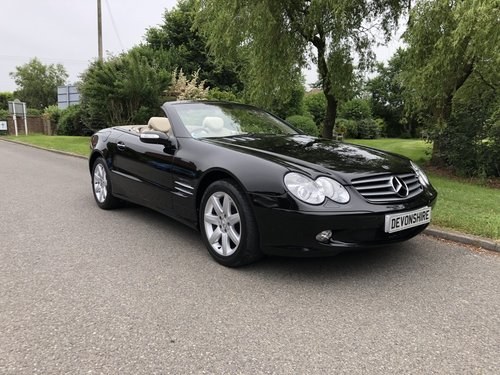 2004 Mercedes Benz SL500 V8 7 Speed Auto ONLY 24000 MILES For Sale