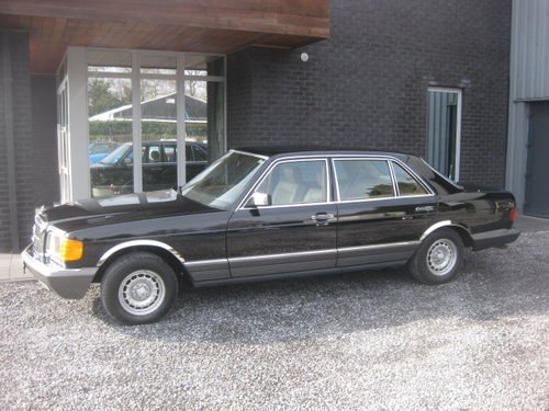 1985 Mercedes 500 SEL Long Model ! Super Clean Limousine ! For Sale