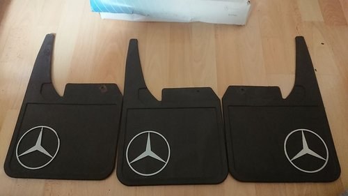 Mercedes w123 original genuine front mudflaps For Sale
