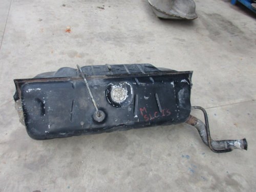 Fuel tank for Mercedes Slc series 1 Till salu
