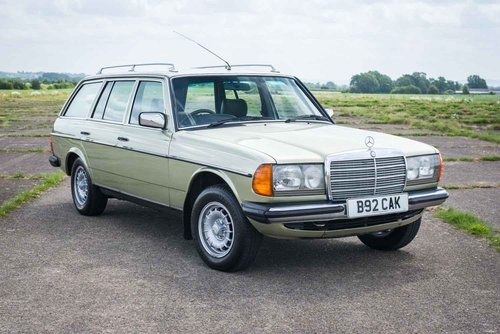 1984 Mercedes-Benz W123 300TD - Long ownership/FMBSH SOLD