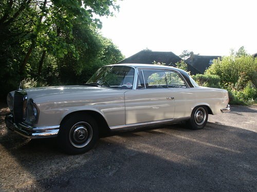 1967 Mercedes-Benz 250SEB COUPE For Sale