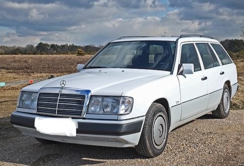 1990 Mercedes W124 200te Estate 1991 In vendita