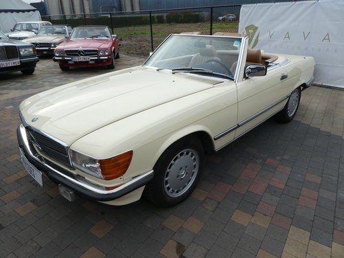 MERCEDES-BENZ 560 SL, 1987 For Sale by Auction