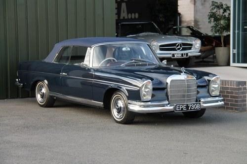 1964 Mercedes-Benz 220SE Cabriolet (W111) #2044 In vendita