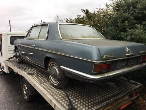 Mercedes 250ce w114 1970 been standing since 2012 For Sale