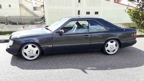 1990 EXCLUSIVE MERCEDES 230 CE COSWORTH For Sale