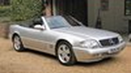 Mercedes Benz SL320 R129 Facelift With Just 19,000 From New