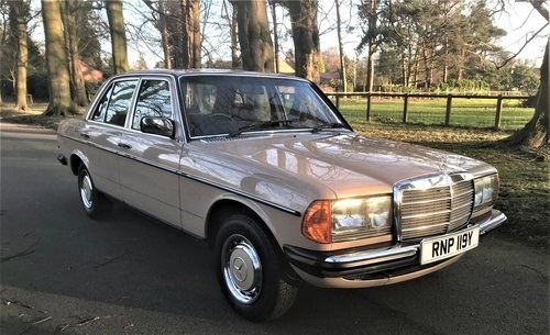 1983 Mercedes 200 Saloon - 48000 miles! SOLD