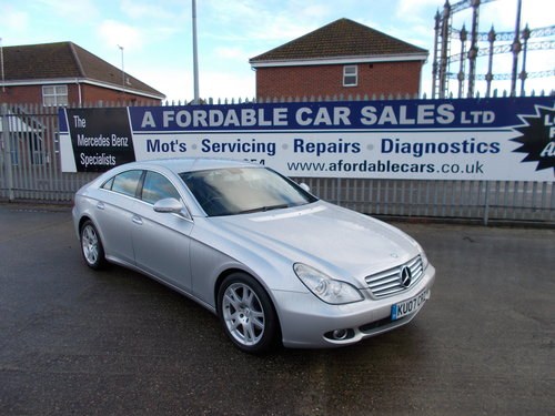 2007 Mercedes-Benz CLS 320 CDi Auto 2 Owners from New !! SOLD