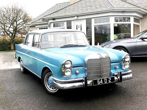 1964 Mercedes-Benz 220SE “Fintail”. In vendita