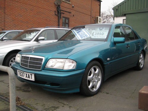 1999 Mercedes C 240 Sport ONLY 25,000 MILES FROM NEW For Sale