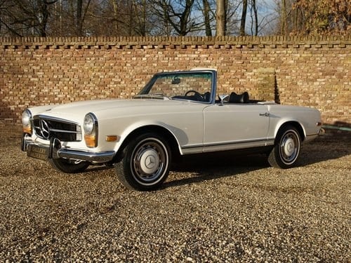 1970 Mercedes Benz 280SL Pagode manual, fully restored condition For Sale